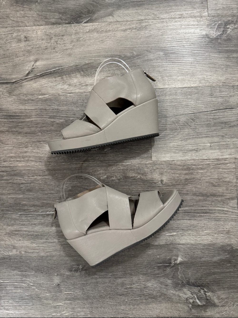 Eileen Fisher Witty Crisscross 3" Wedge Platform Gray Sandal Size 10 Leather